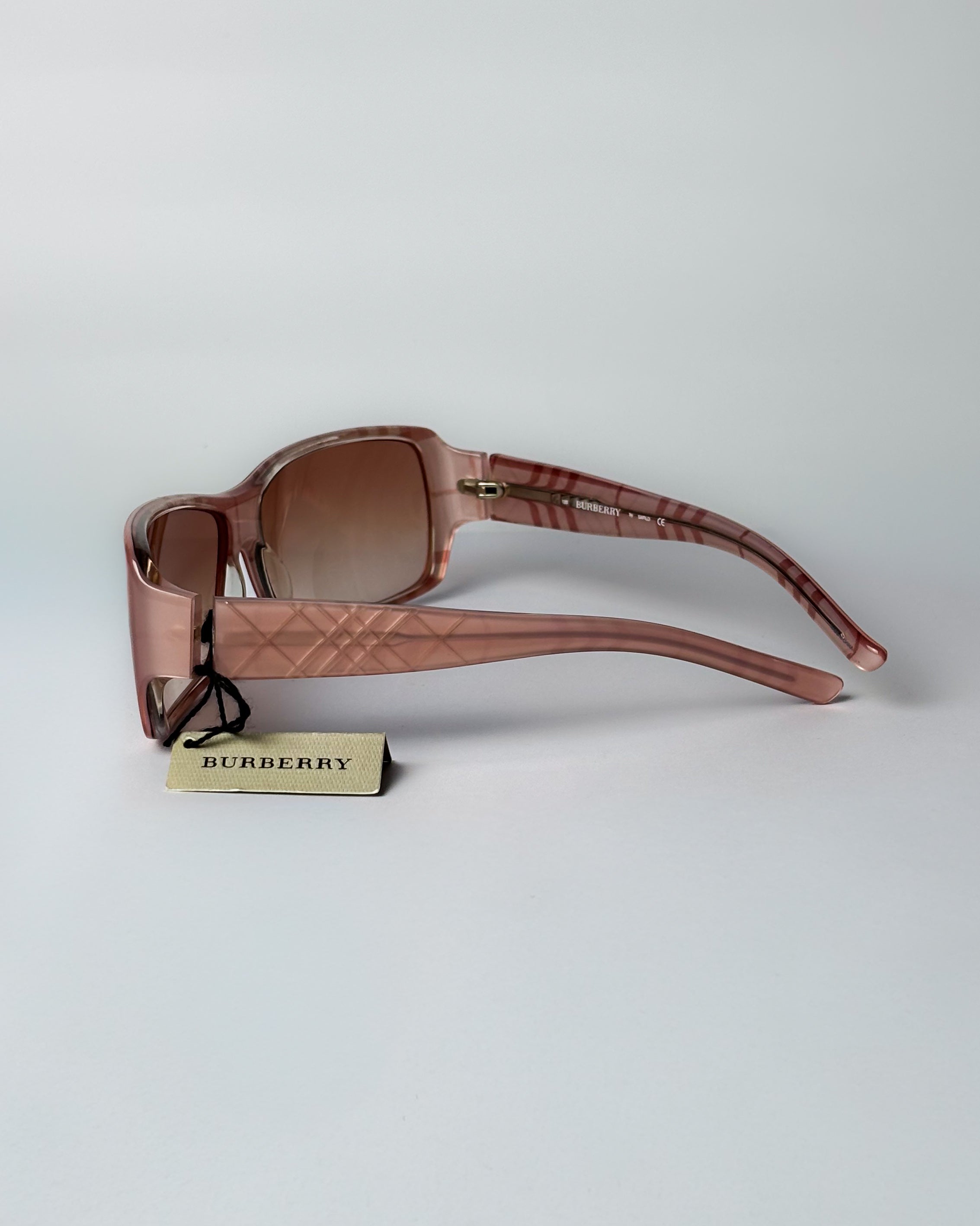 Burberry B8432/S